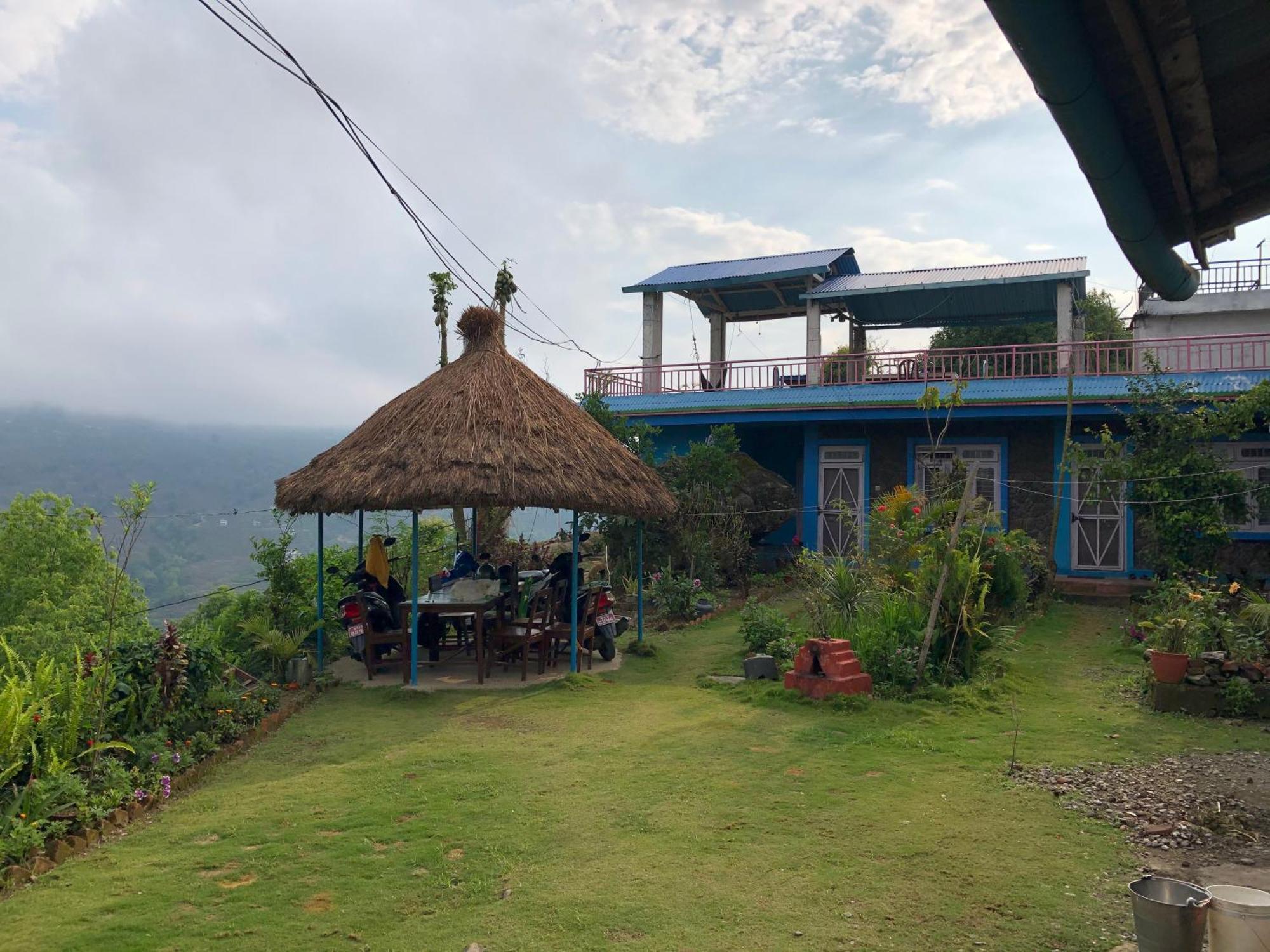 Robins Nest Hotel & Restaurant Deorali Bagian luar foto